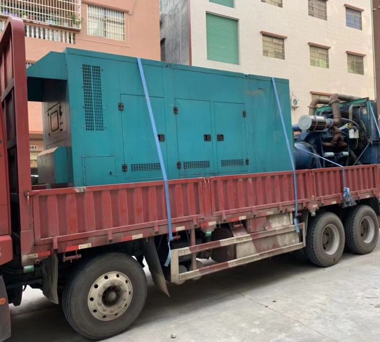 石拐如何在不同负载率下确保 400KW 柴油发电机组的正常运行？